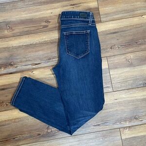 Paige Brigitte Mid Rise Straight Leg Ankle Jeans Size 26 Enchant Wash Denim 26”